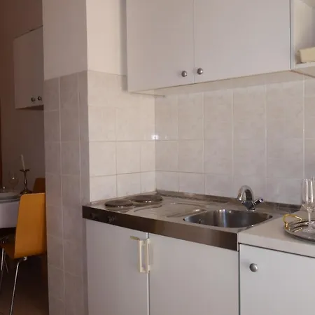 In With Sea View, Balcony, Air Conditioning, Wifi 5132-6 杜基拉特